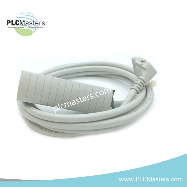 كابل رقمي مسبق التوصيل Allen-Bradley 1492-CABLE025X